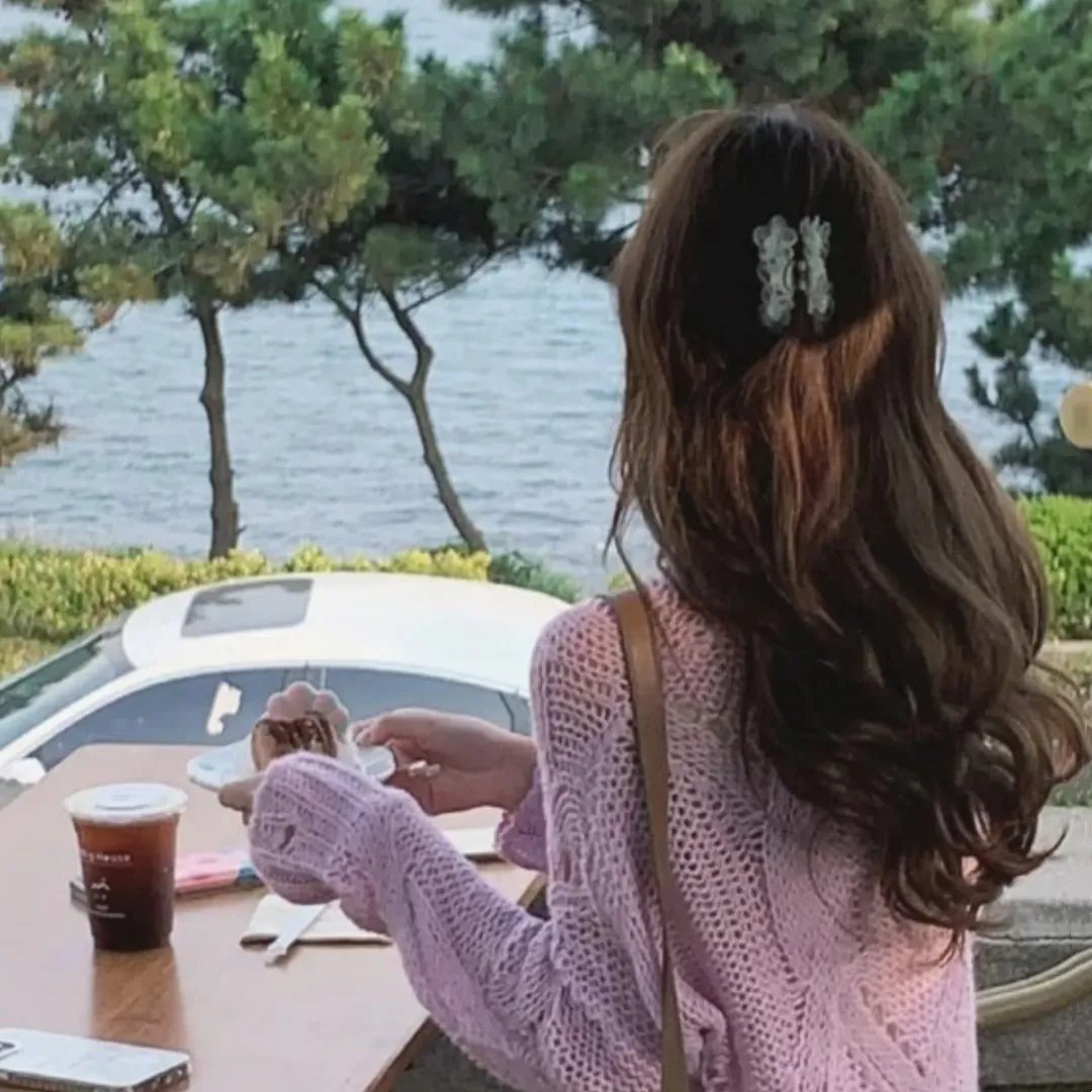 加布里埃拉,丁香和肉桂